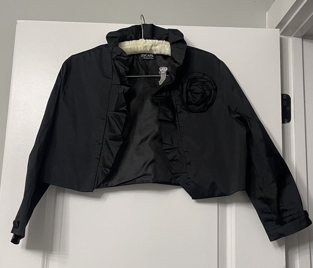 Elegant XSCAPE by Joanna Chen Black Formal Shrug Bolero Jacket w Rose Detail-SzM